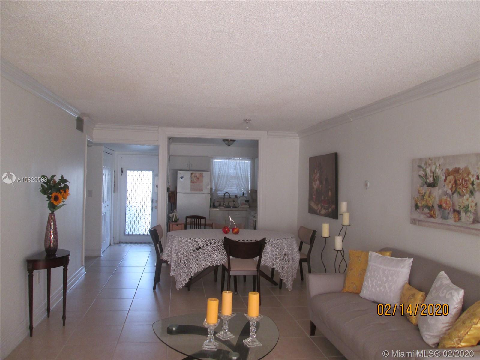 Sunrise, FL 33322,8060 N Sunrise Lakes Dr #106