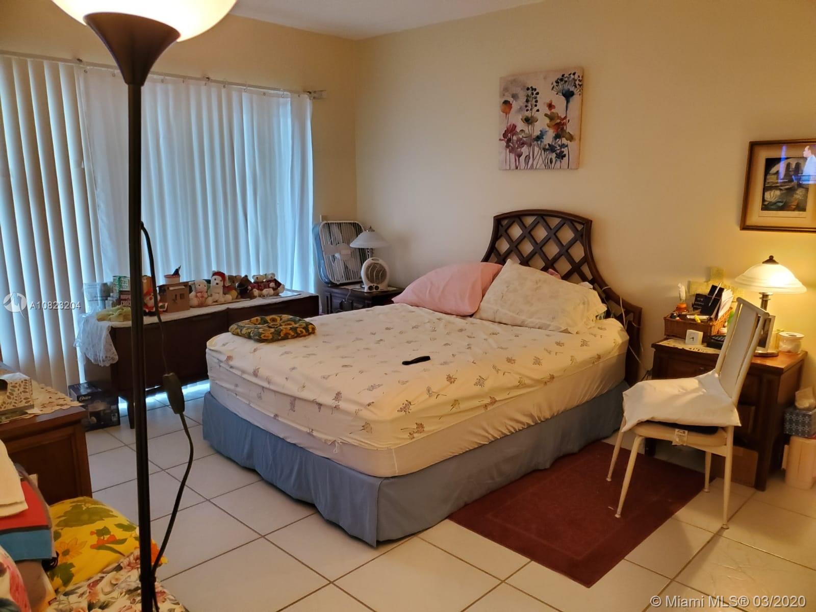 Hallandale Beach, FL 33009,330 SE 2nd St #402F