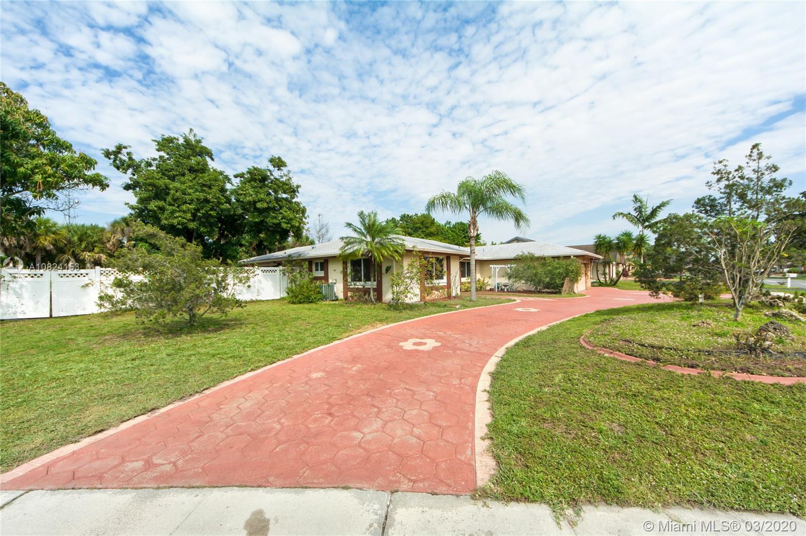 Plantation, FL 33322,7781 NW 13th Ct