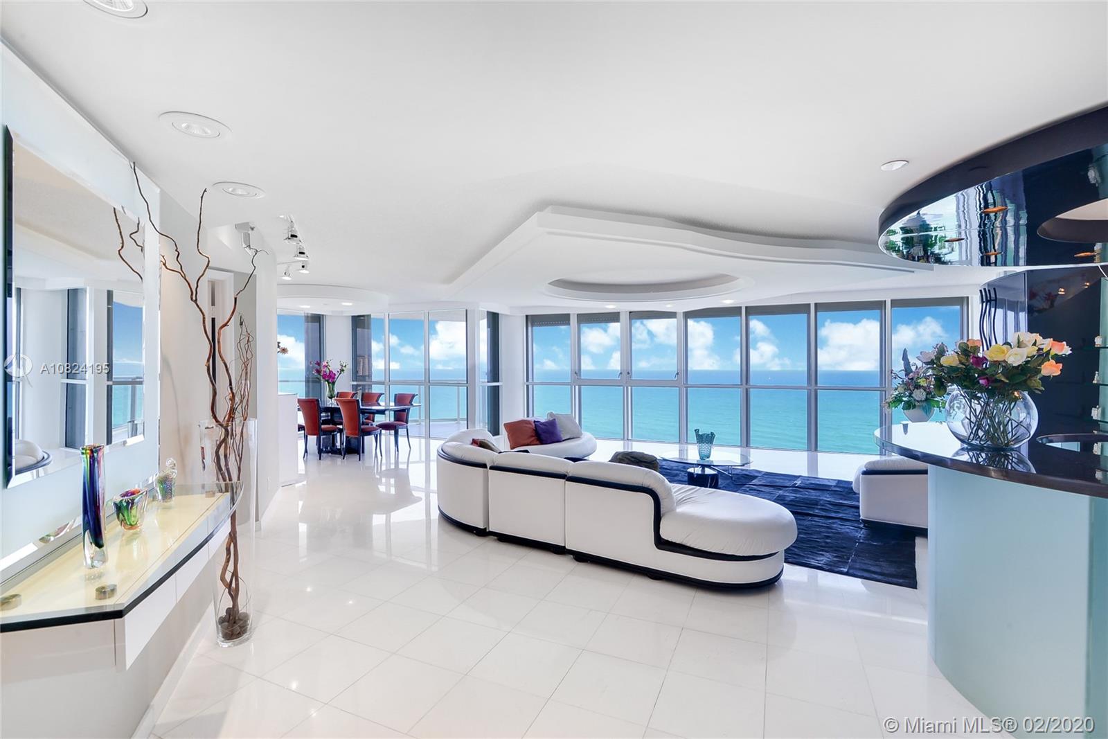 Sunny Isles Beach, FL 33160,16485 Collins Ave #1836