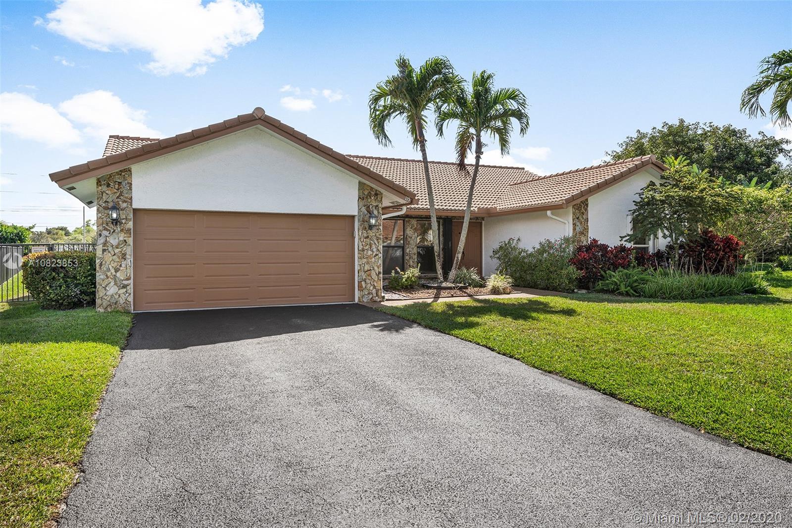 Coral Springs, FL 33071,115 SW 89th Way