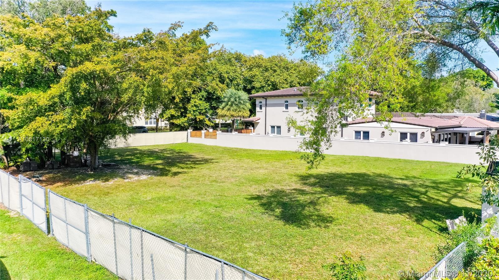 5332 Sunset Dr, Miami, FL 33143