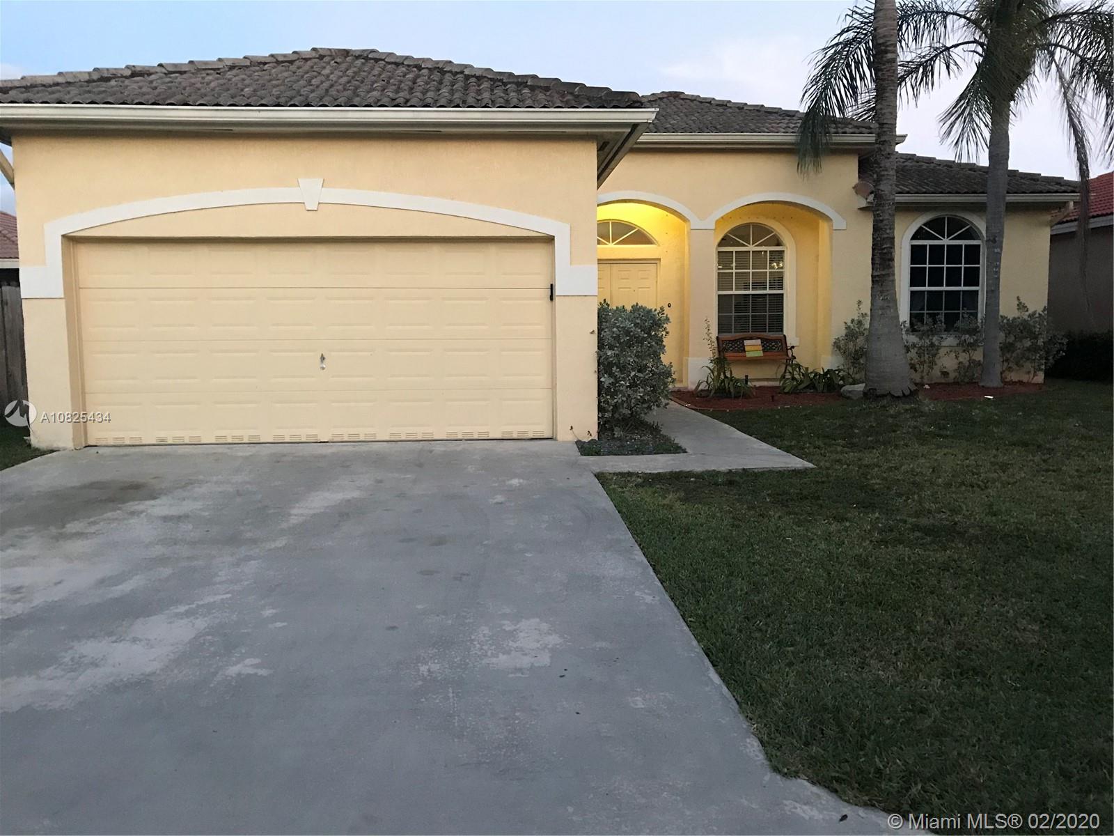 Homestead, FL 33033,595 SE 28th Ln