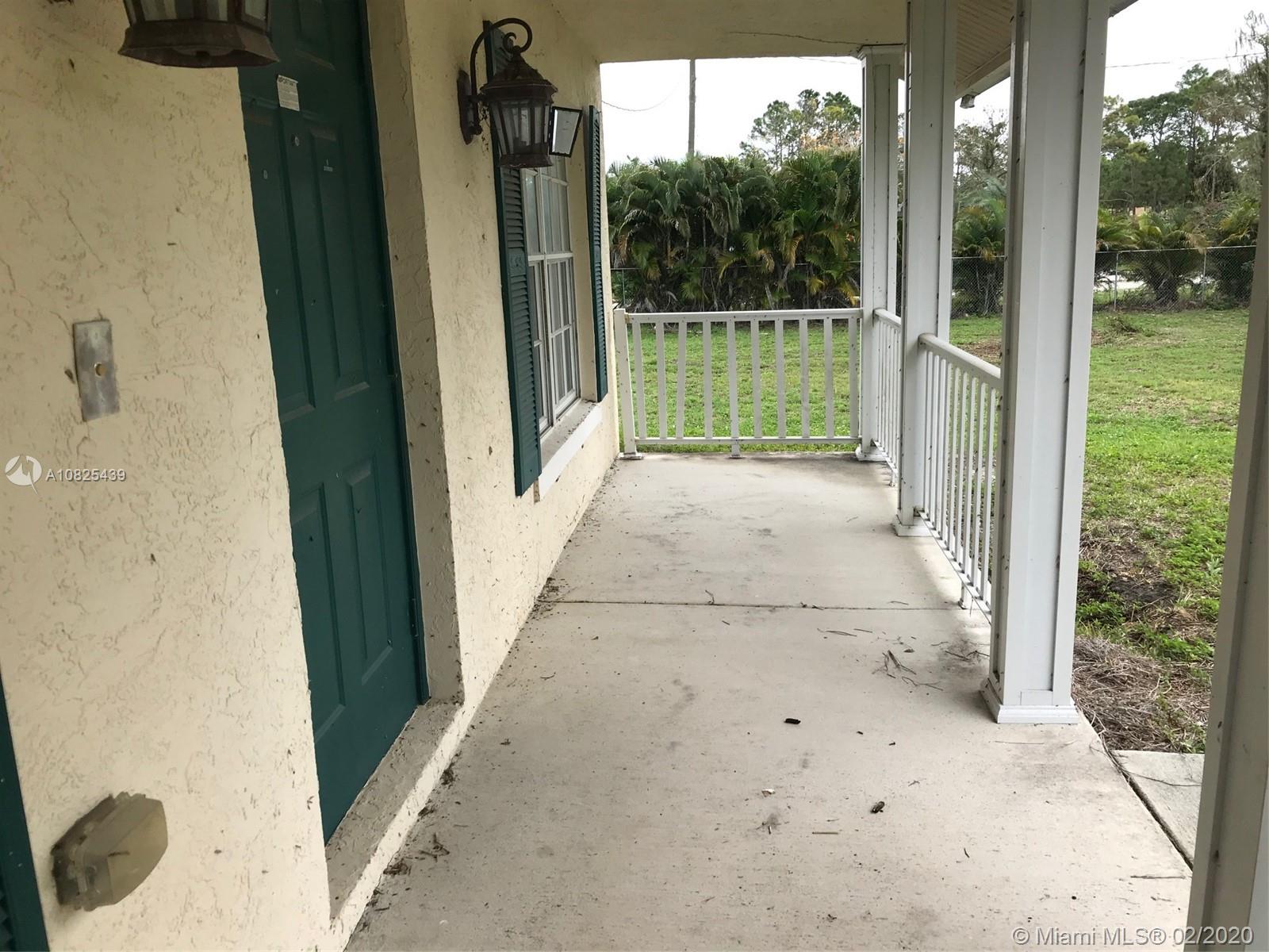 Loxahatchee, FL 33470,17105 N 78th Rd N