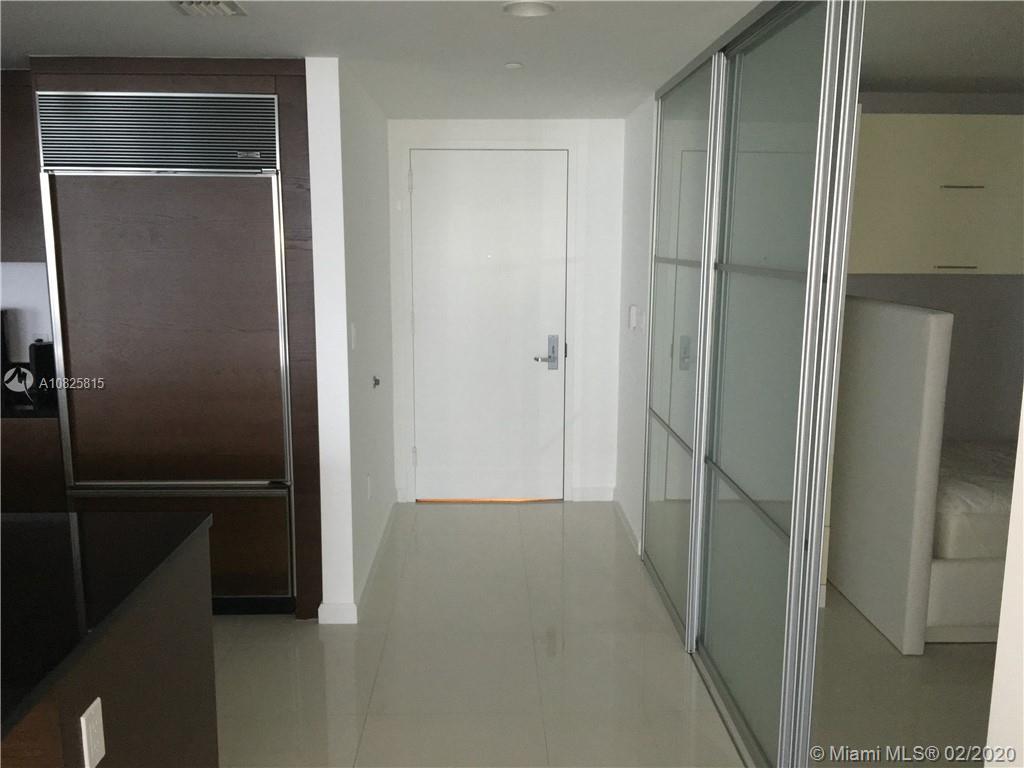 Miami, FL 33131,495 Brickell Ave #3903