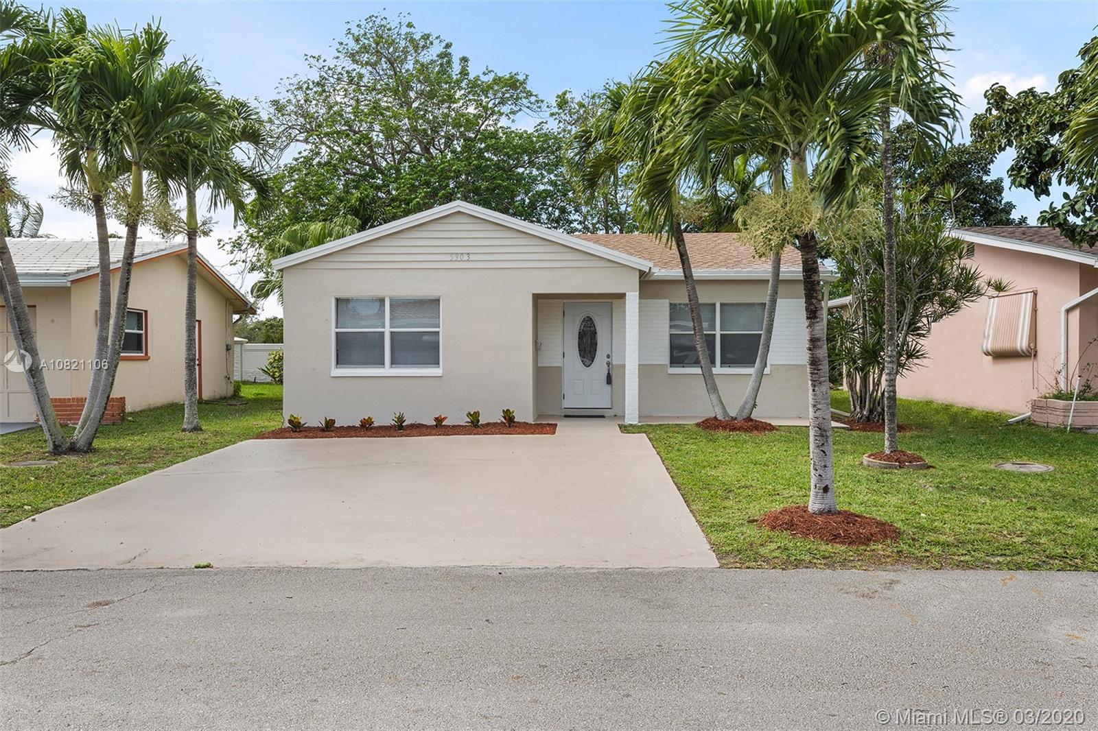 5903 NW 74th Ave, Tamarac, FL 33321