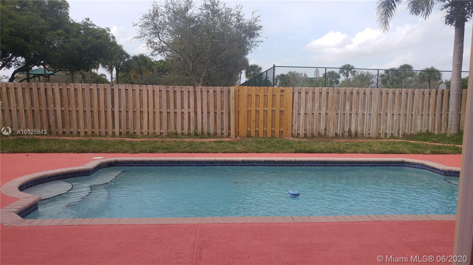 Weston, FL 33326,16867 Crestview Ln