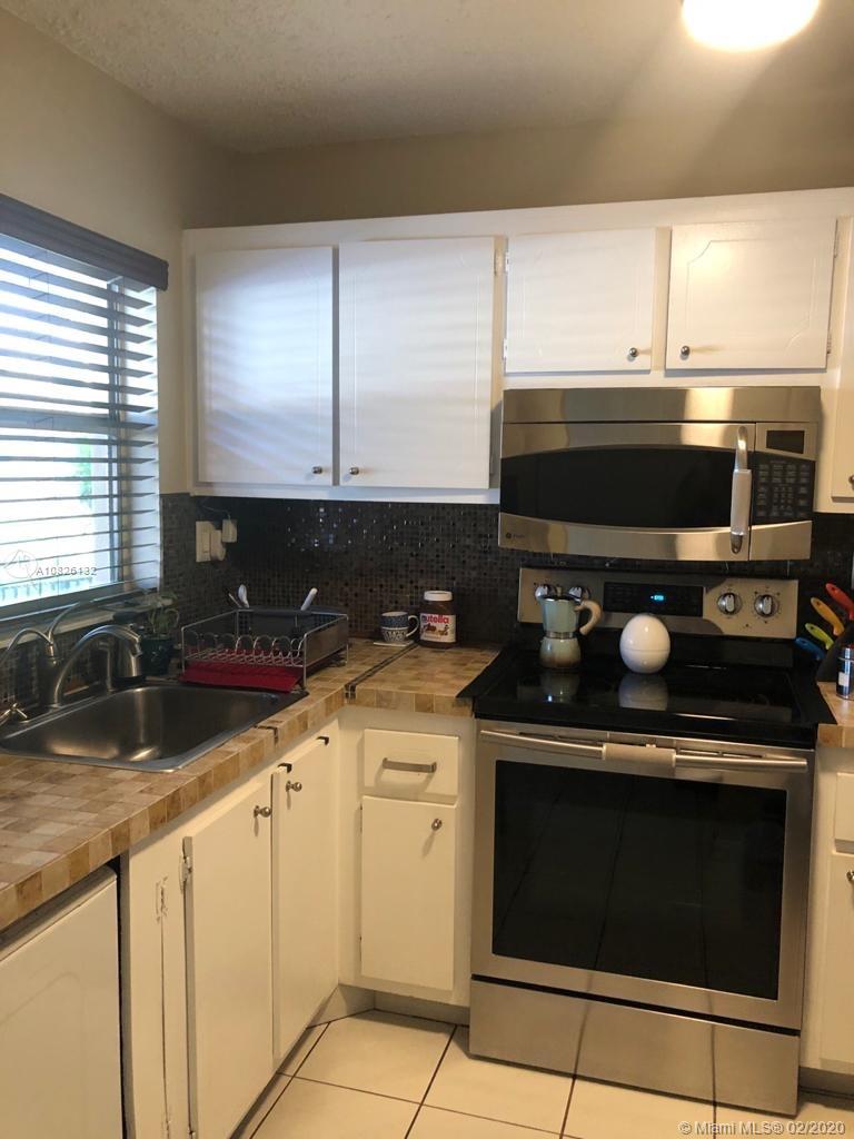 Sunrise, FL 33322,9370 Sunrise Lakes Blvd #104