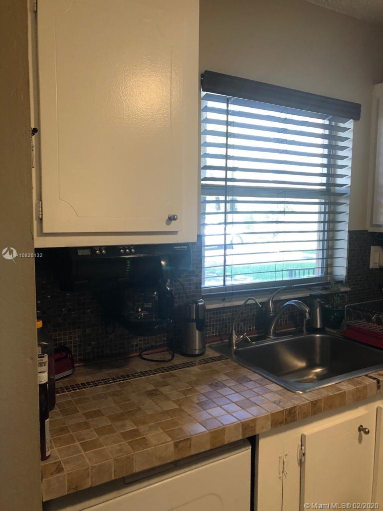 Sunrise, FL 33322,9370 Sunrise Lakes Blvd #104