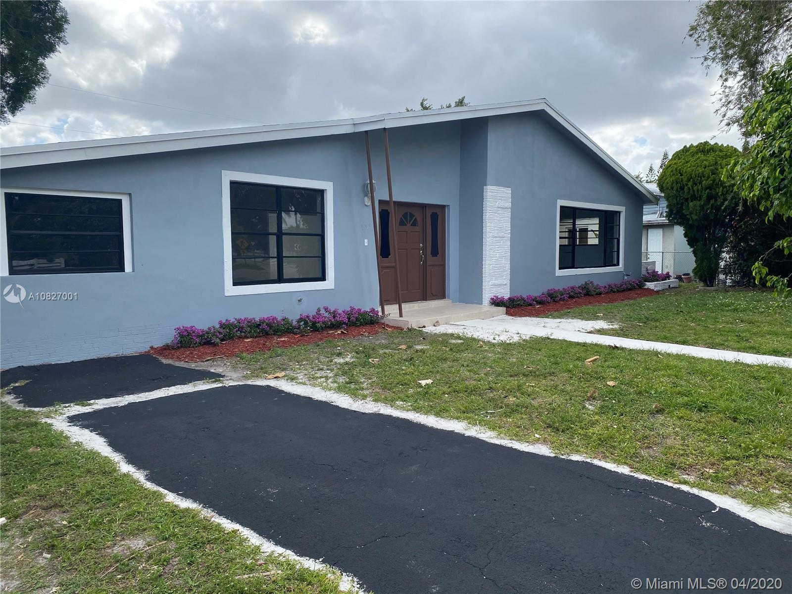 North Miami Beach, FL 33162,460 NE 178th St