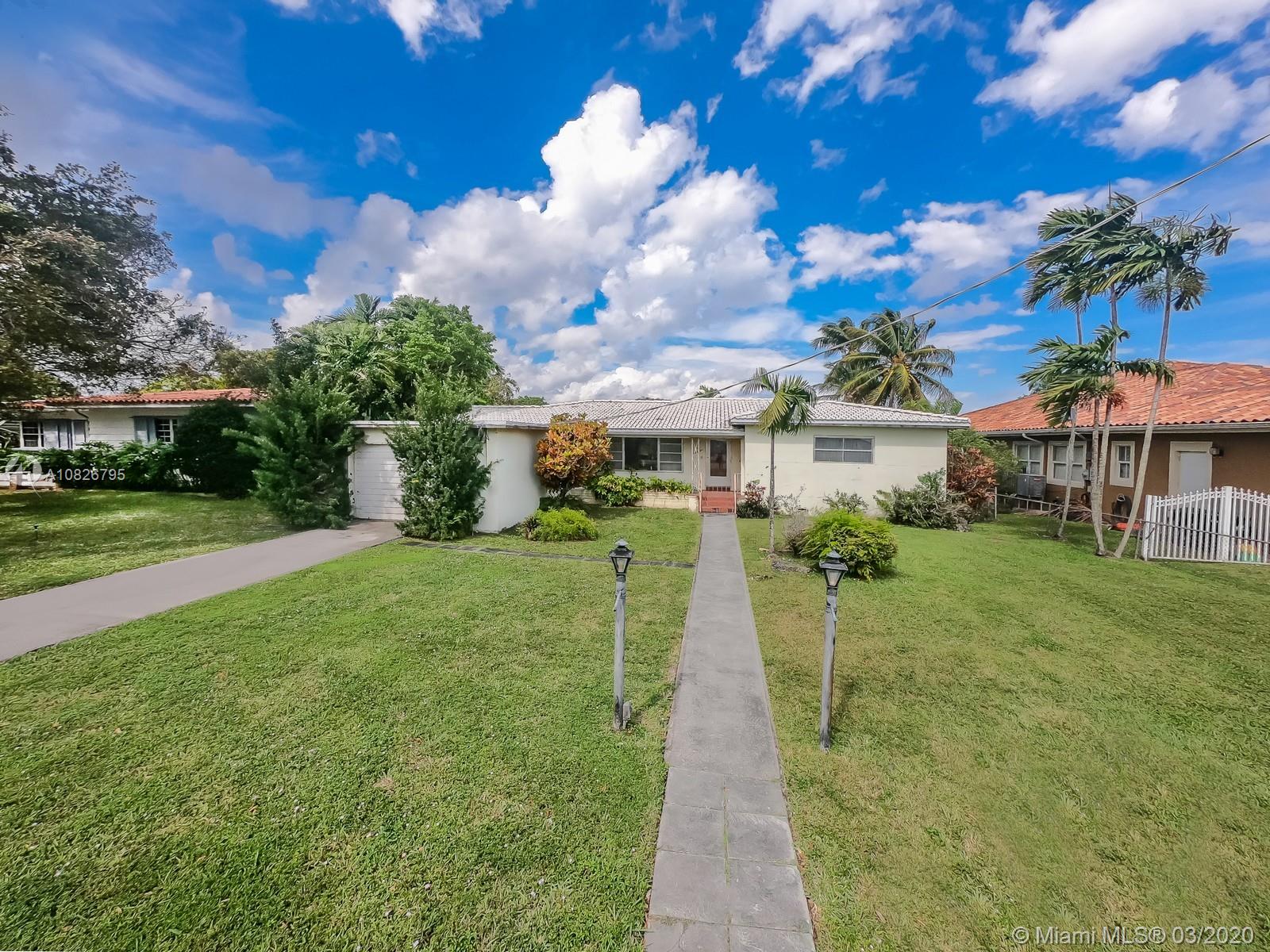 1025 Hunting Lodge Dr, Miami Springs, FL 33166