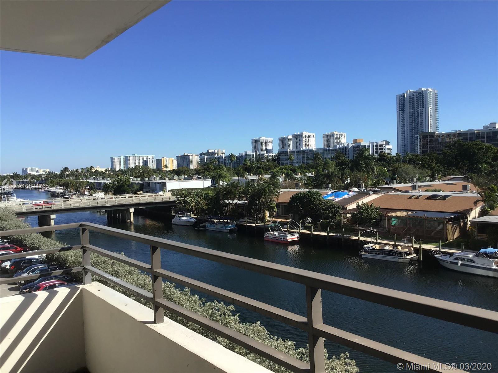 Hallandale Beach, FL 33009