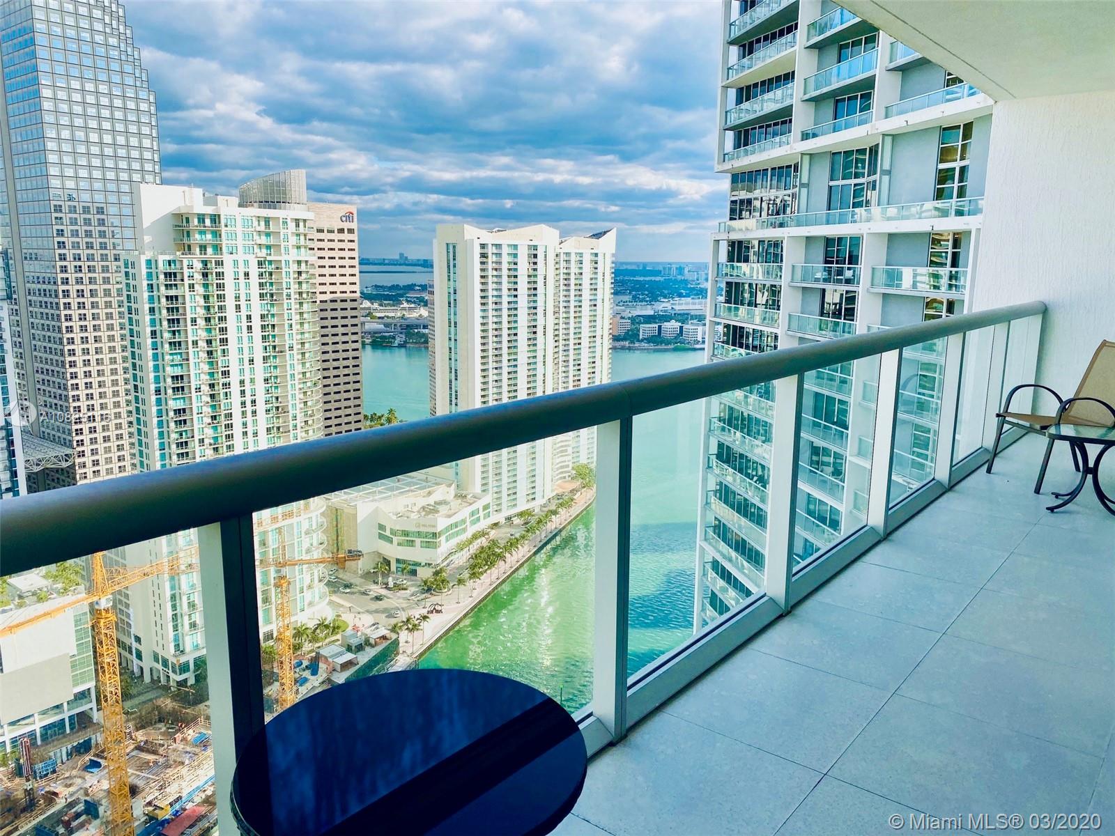 475 Brickell Ave #4015, Miami, FL 33131