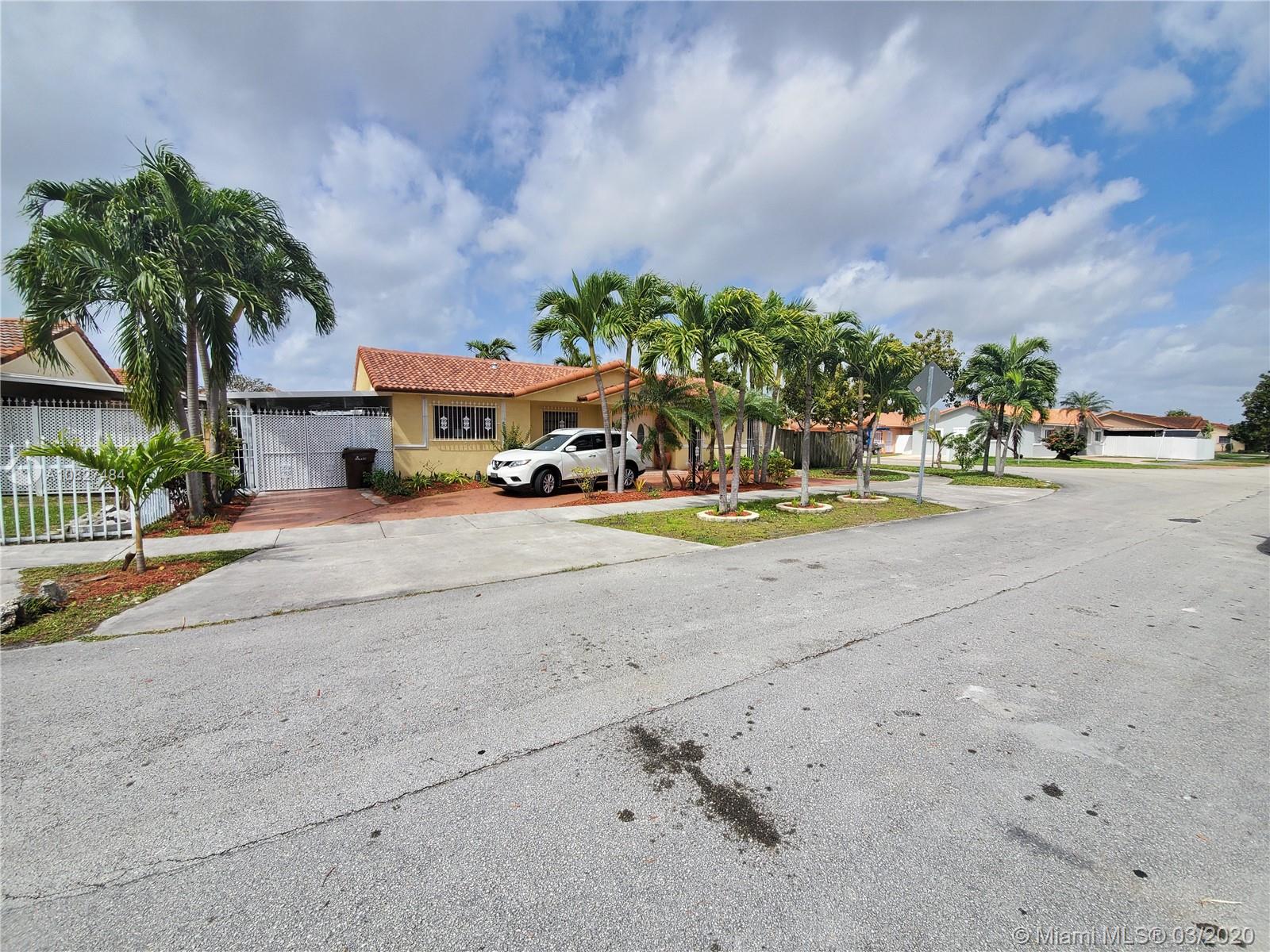 Hialeah, FL 33016,2704 W 70th Pl