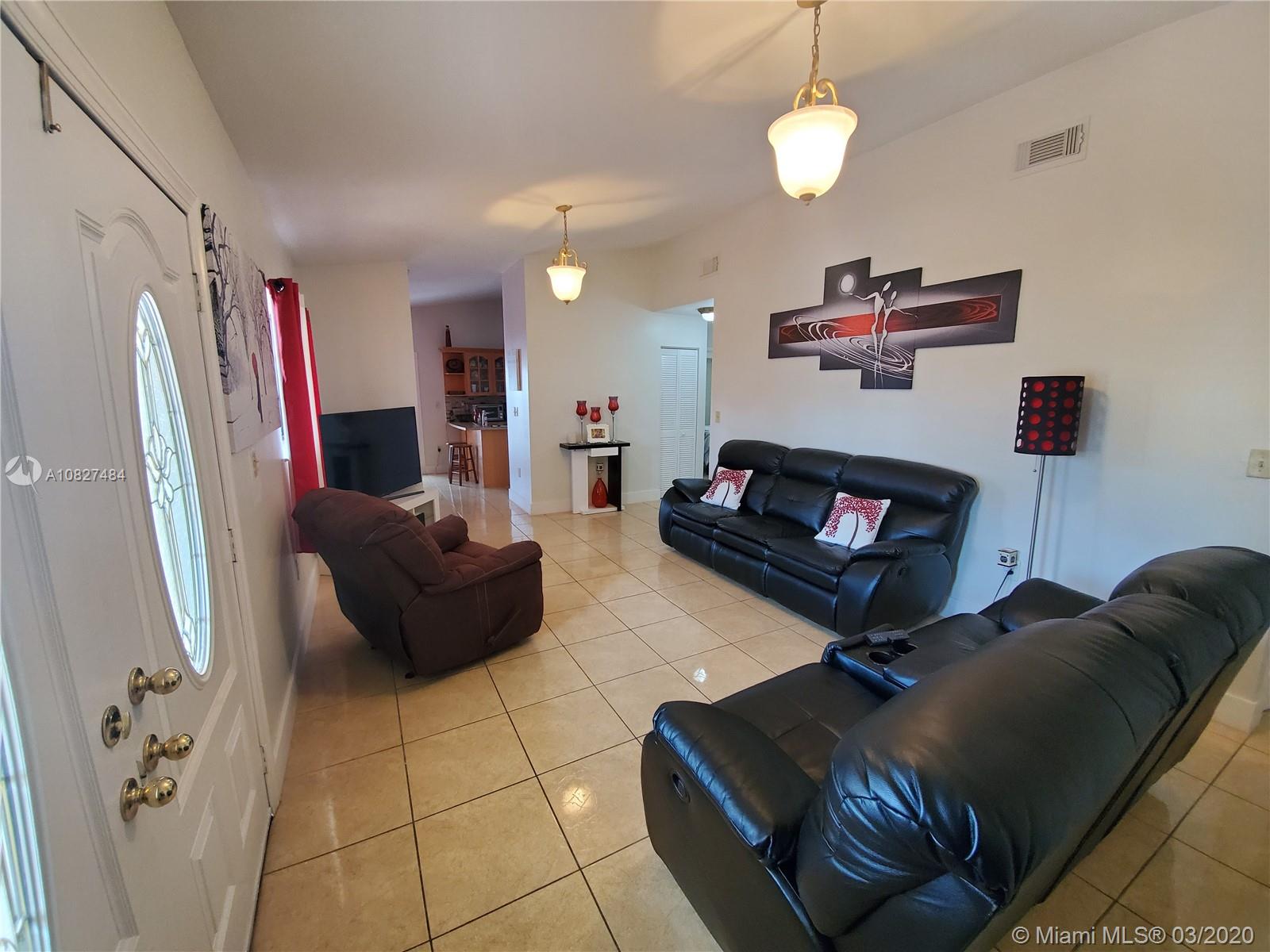 Hialeah, FL 33016,2704 W 70th Pl