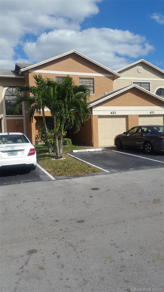 Pembroke Pines, FL 33026,421 NW 103rd Ter #421