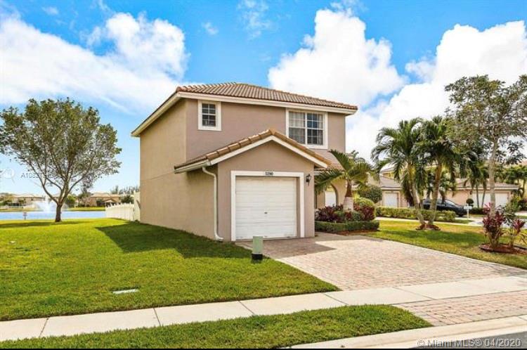 West Palm Beach, FL 33411,3290 Commodore Ct