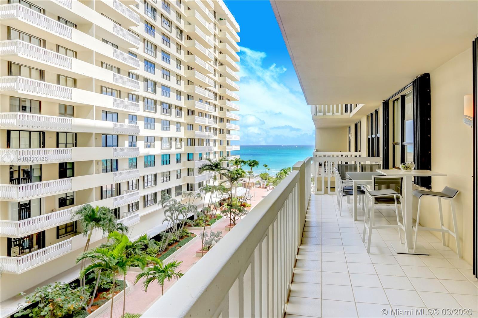 Bal Harbour, FL 33154,9801 Collins Ave #8T