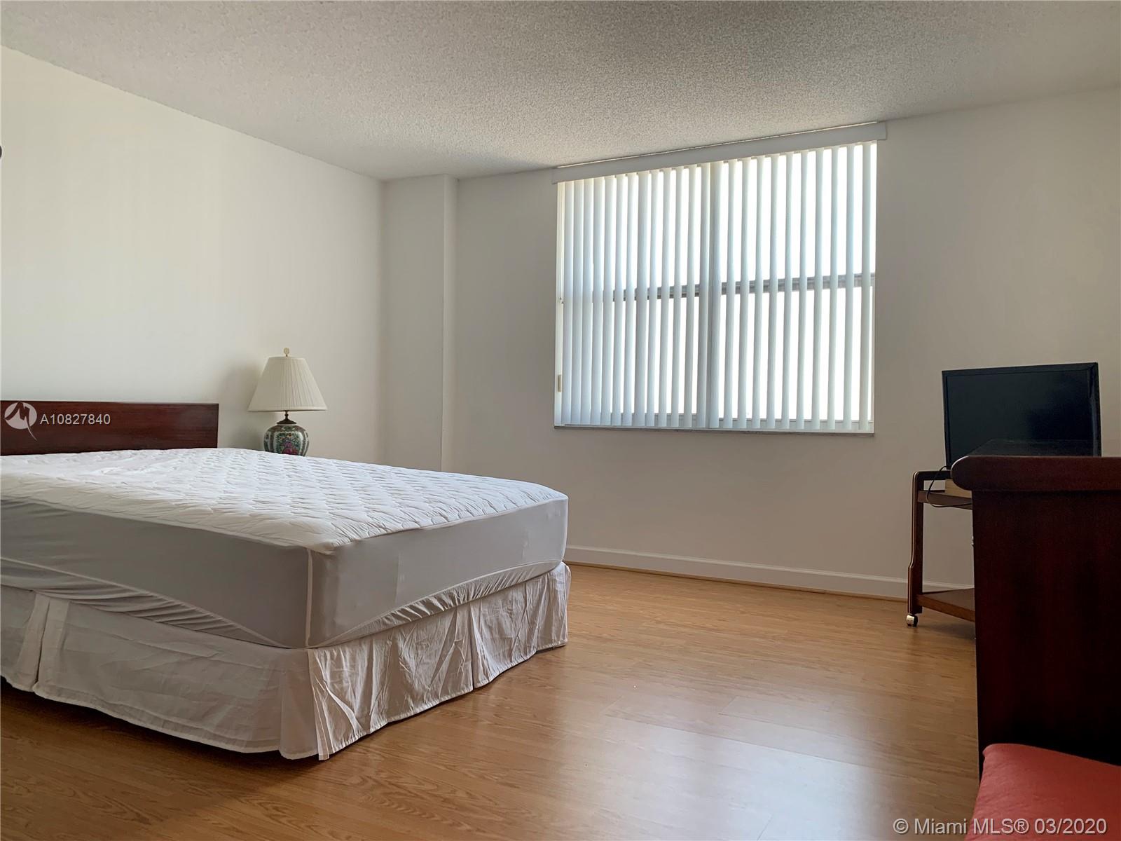 Hallandale Beach, FL 33009,1865 S Ocean Dr #17K