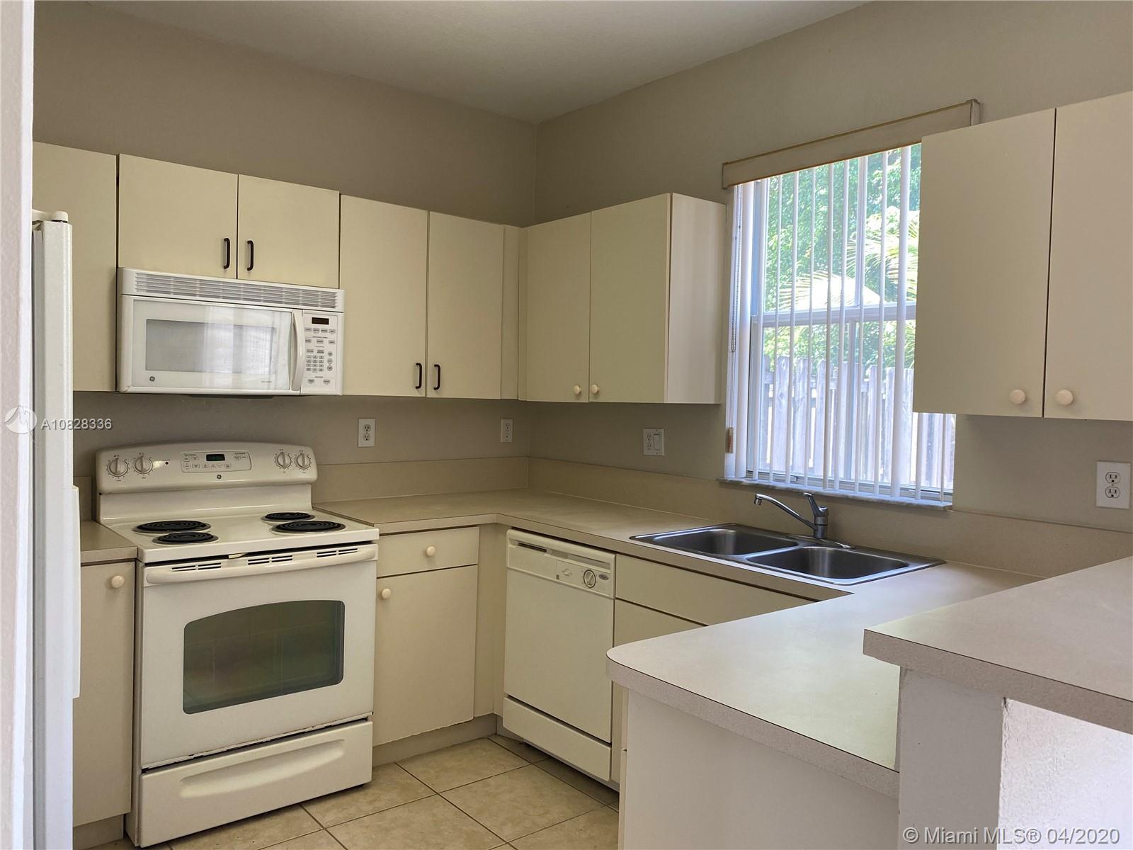 13741 SW 274th Ter 13741