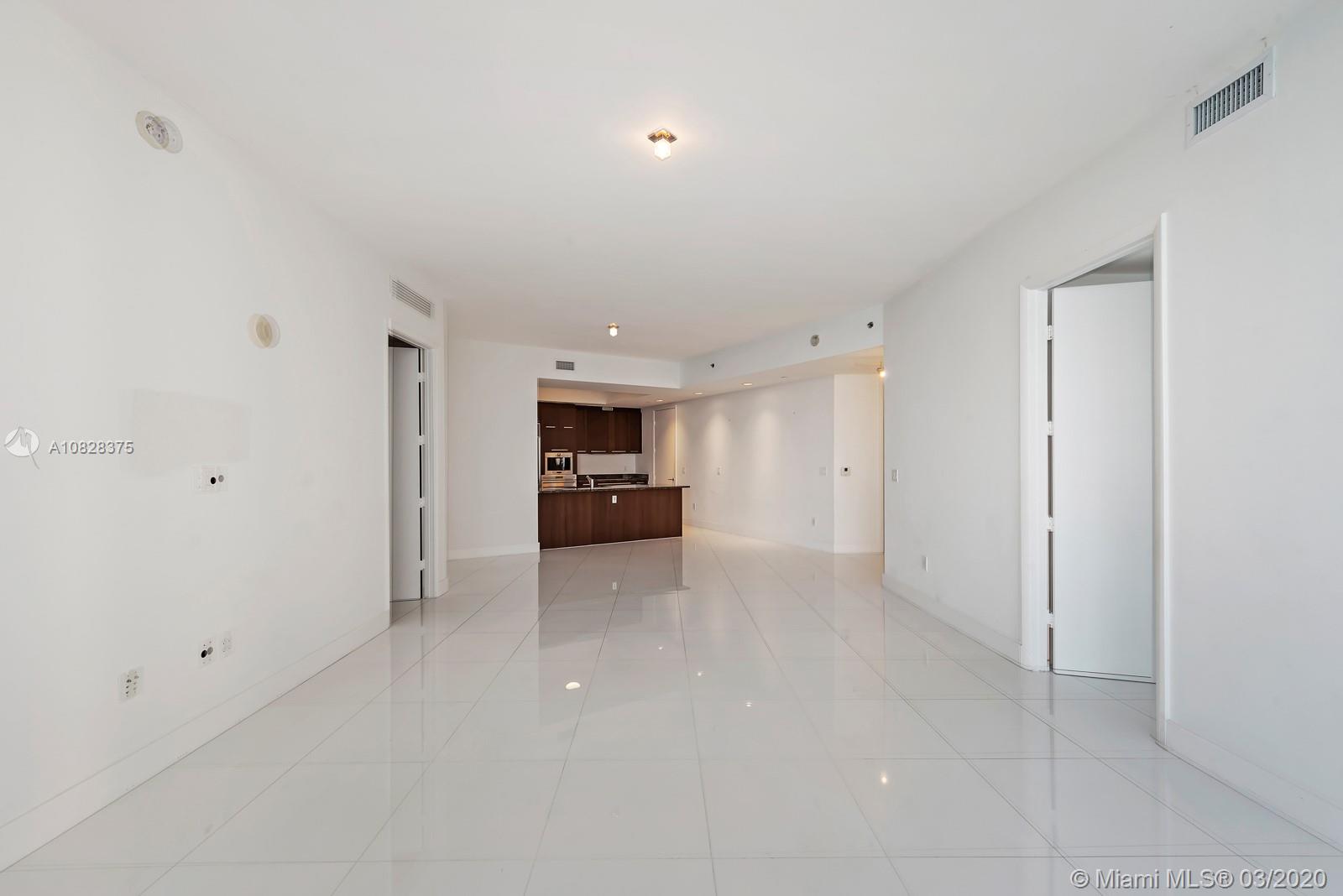 Sunny Isles Beach, FL 33160,15901 Collins Ave #1703