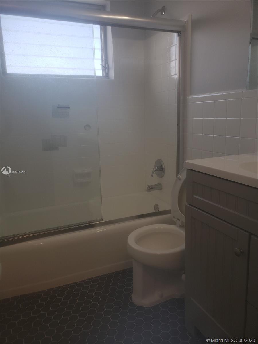 1004 Pennsylvania Ave 21