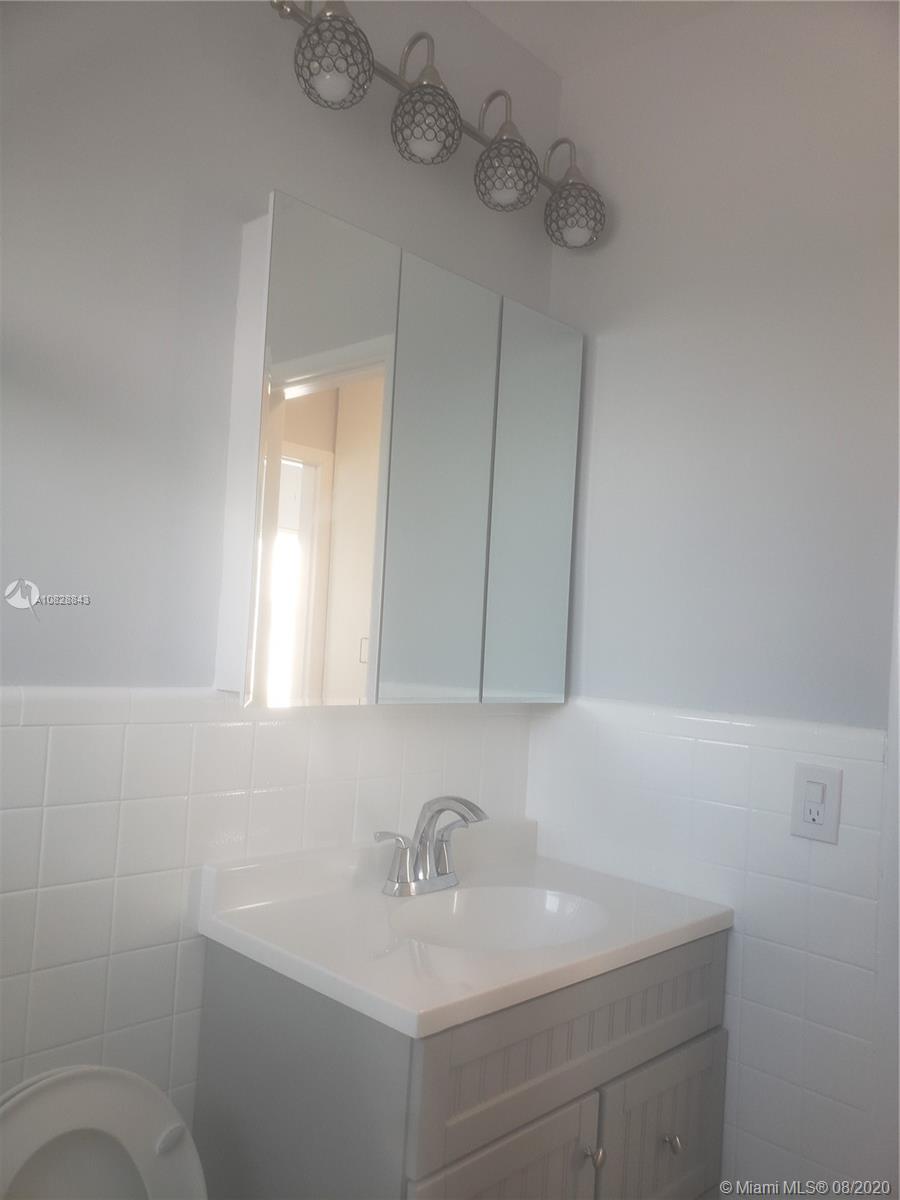 1004 Pennsylvania Ave 21