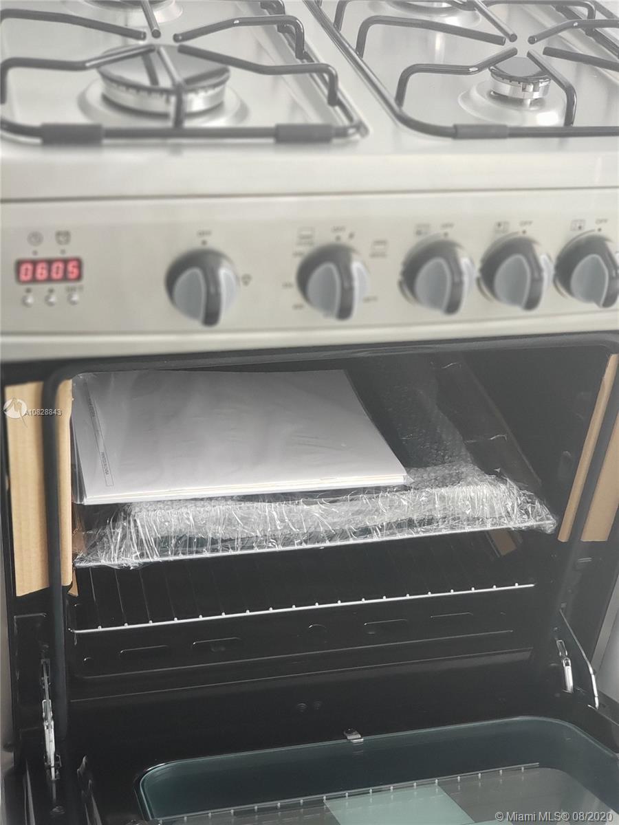 1004 Pennsylvania Ave 21