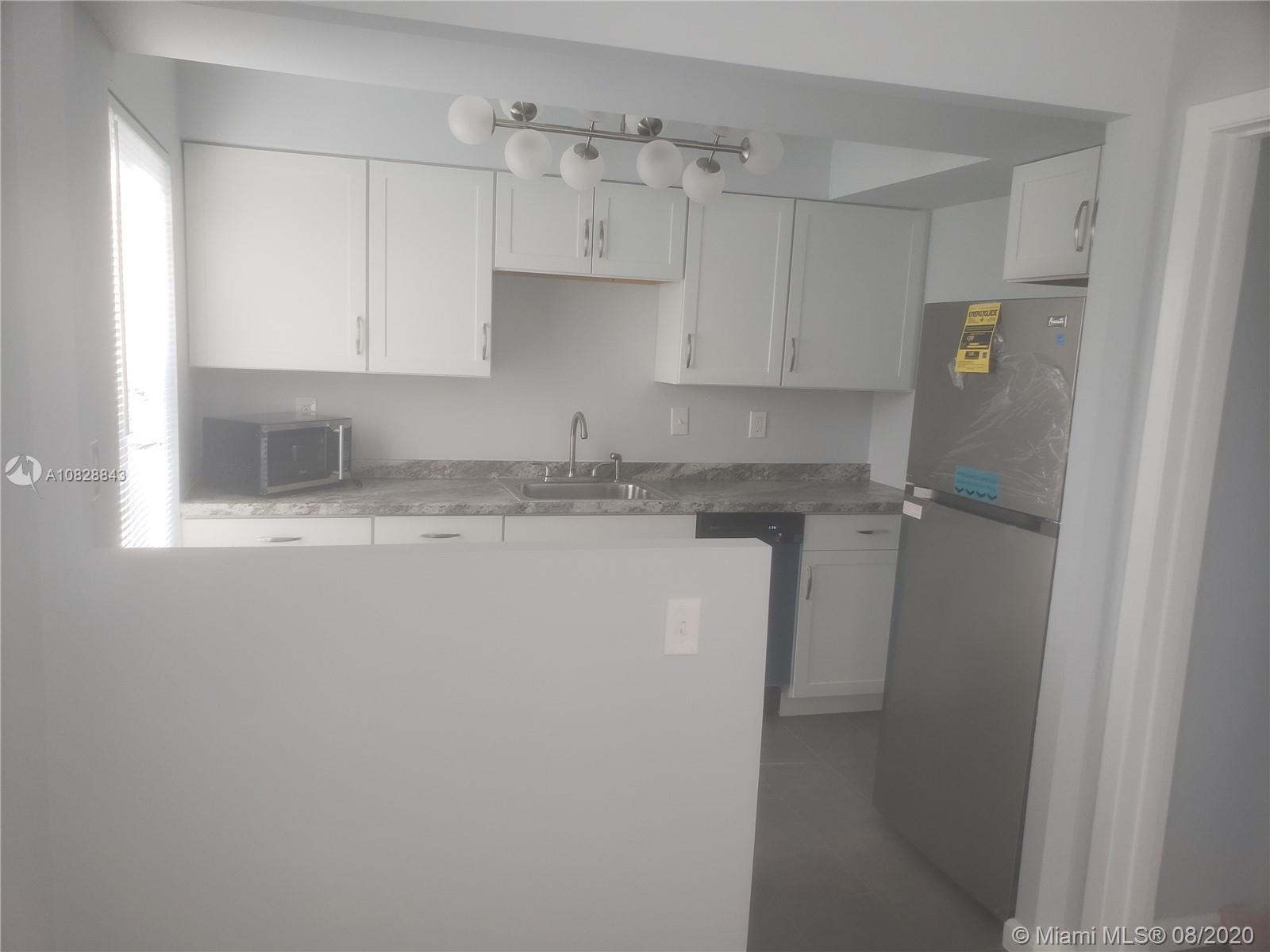1004 Pennsylvania Ave 21