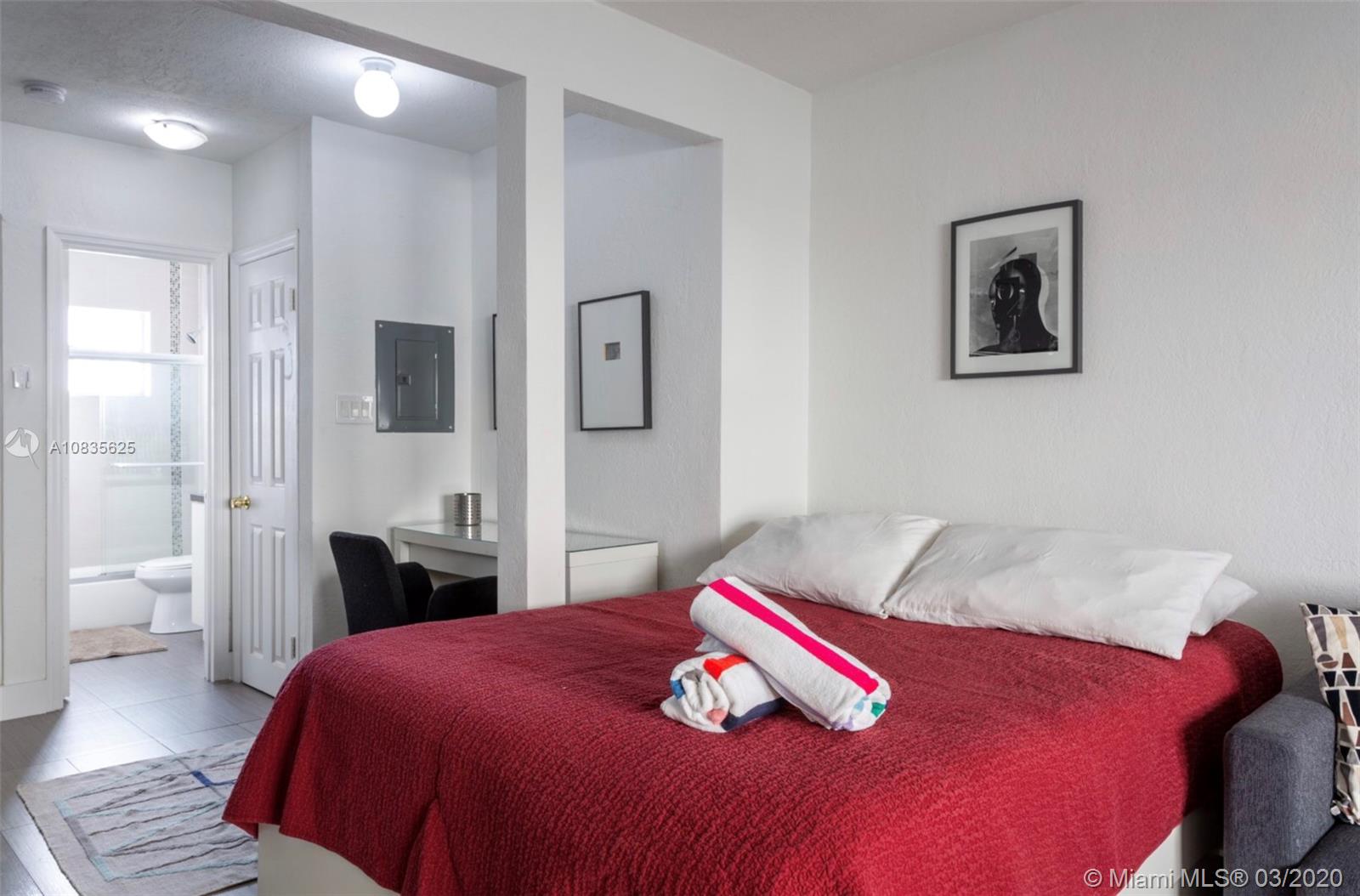 4015 Indian Creek Dr 302, Miami Beach, Florida 33140, ,1 BathroomBathrooms,Residentiallease,For Rent,4015 Indian Creek Dr 302,A10835625