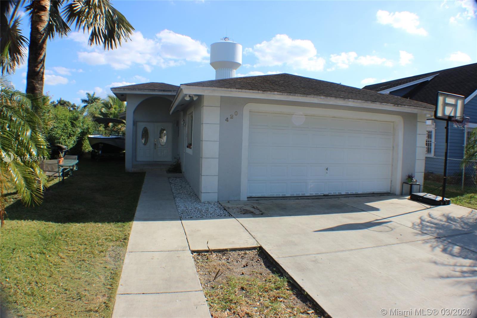 420 NW 10th St, Homestead, FL 33030