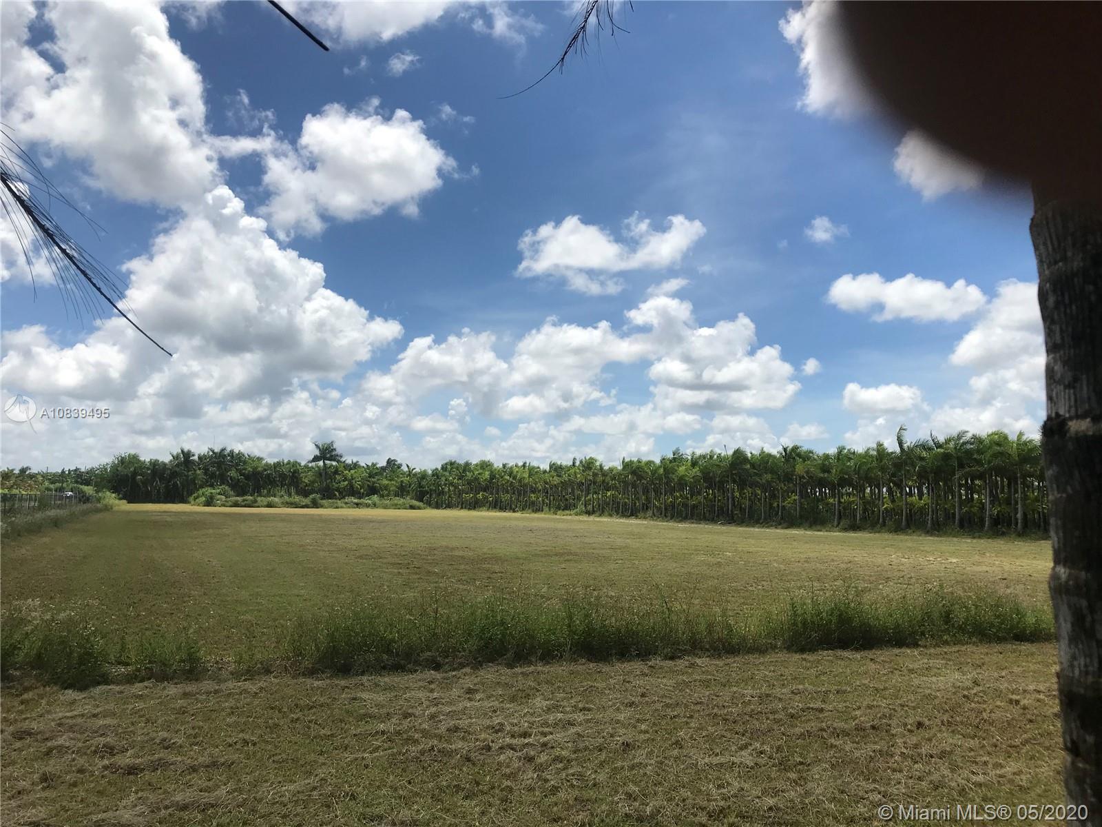 Miami, FL 33187,16940 SW 160 St