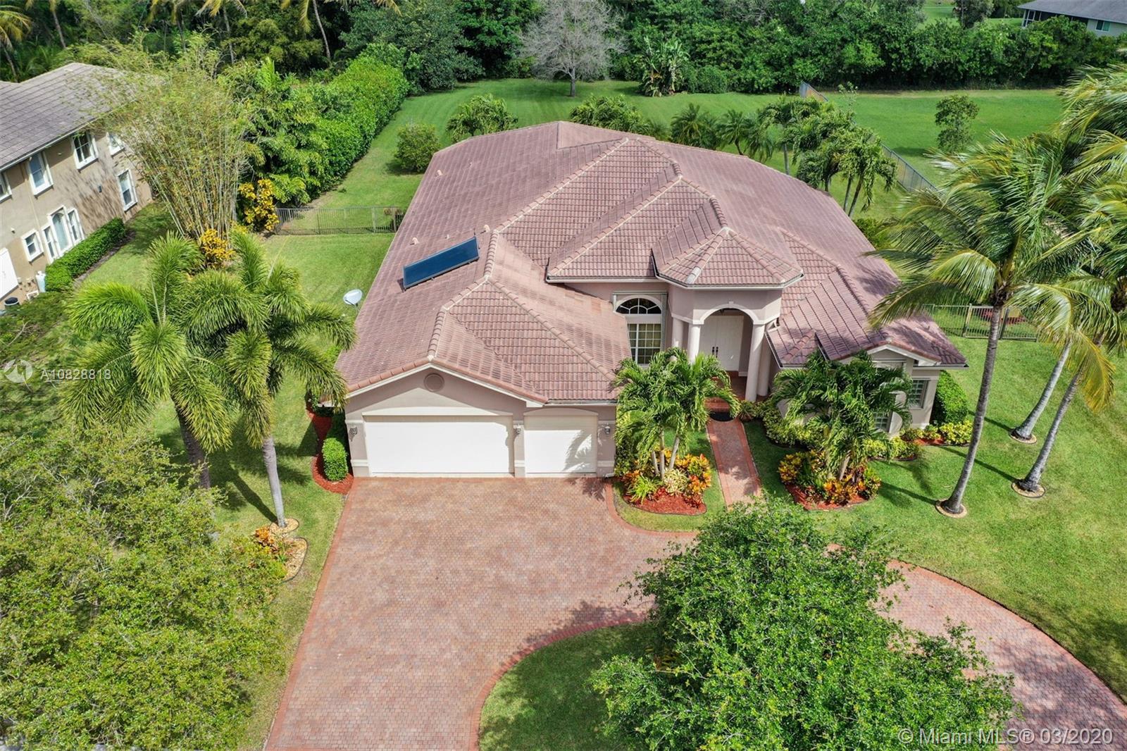 10921 Pine Lodge Trl, Davie, FL 33328