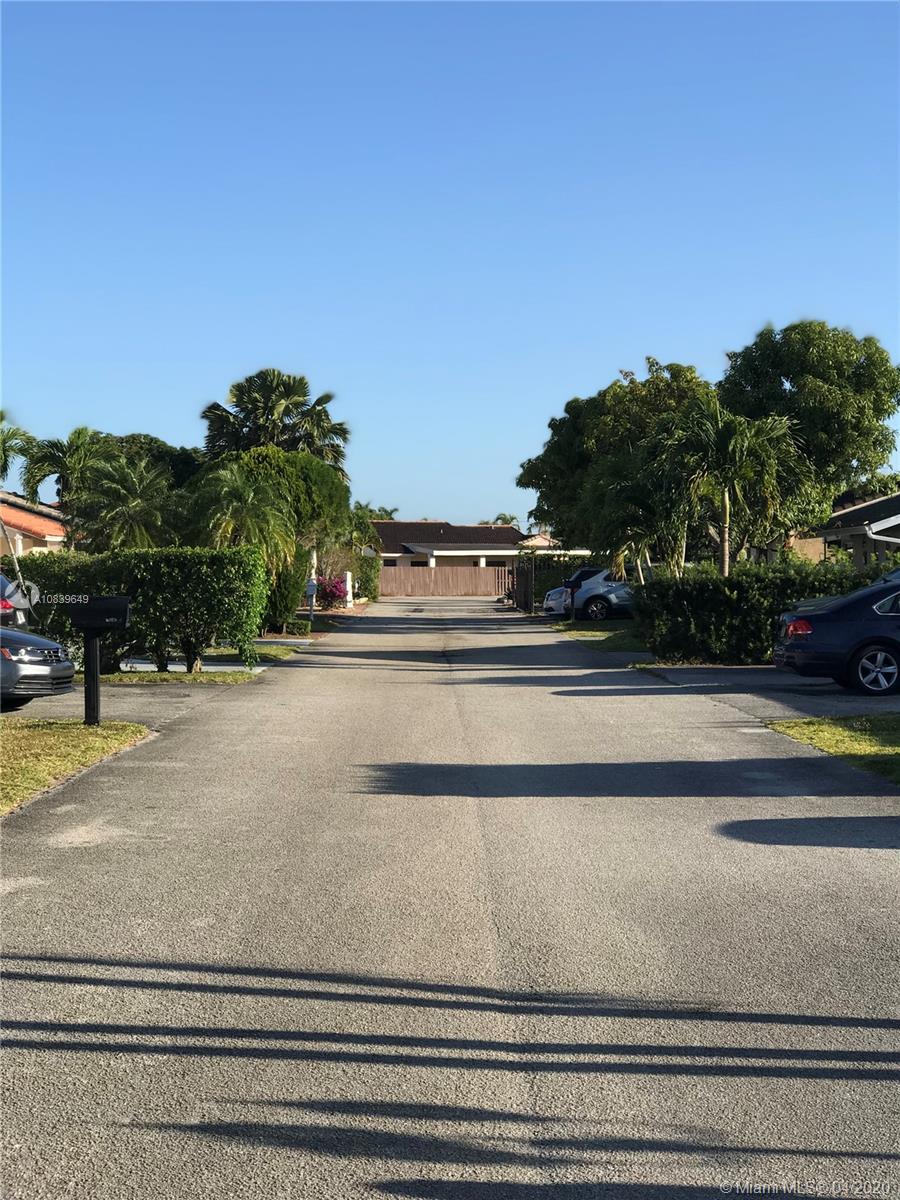 Miami, FL 33175,2858 SW 132nd Pl