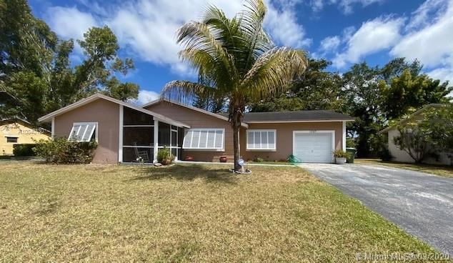 1007 N Audubon Dr, Homestead, FL 33035