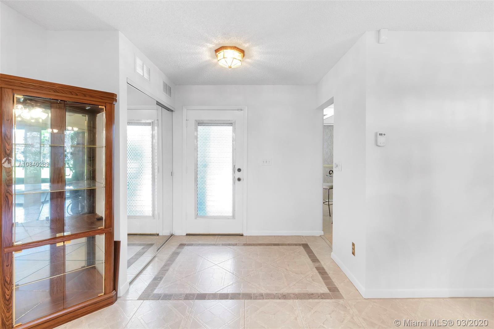 Green Acres, FL 33463,3702 Hertford Ct #3702