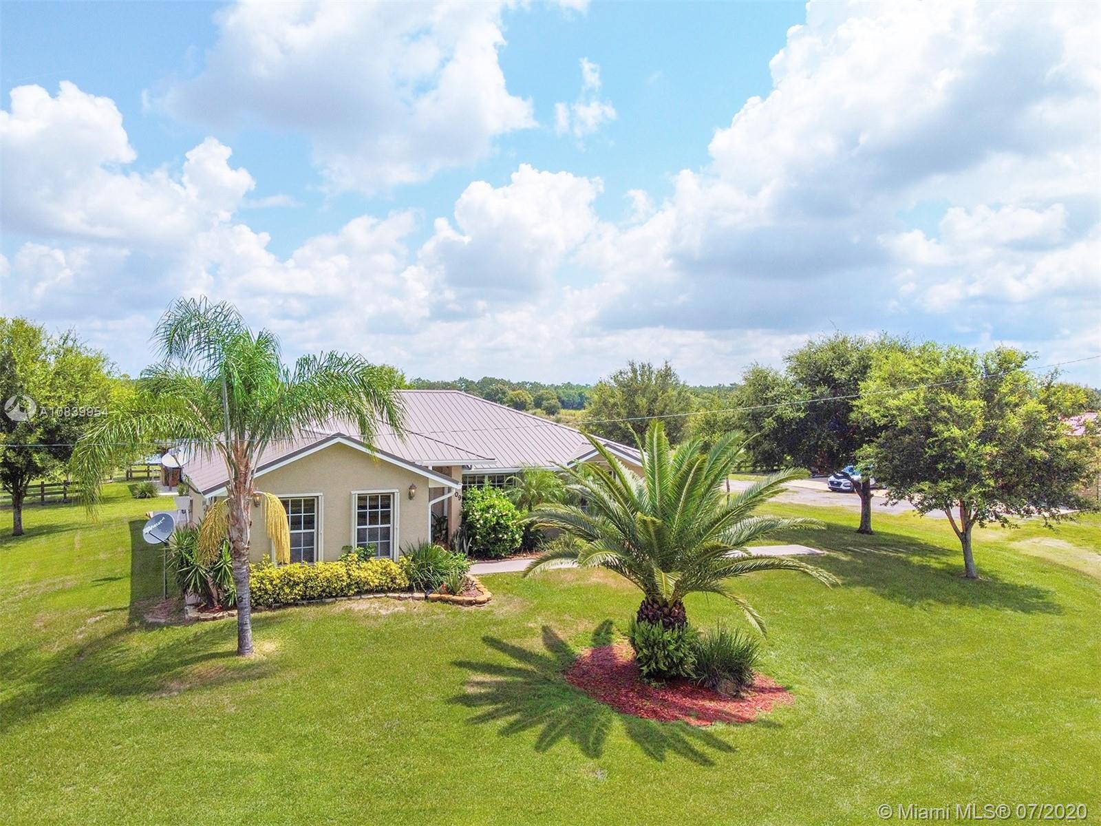 109 Silver Dollar Ln, Other City - In The State Of Florida, FL 33960