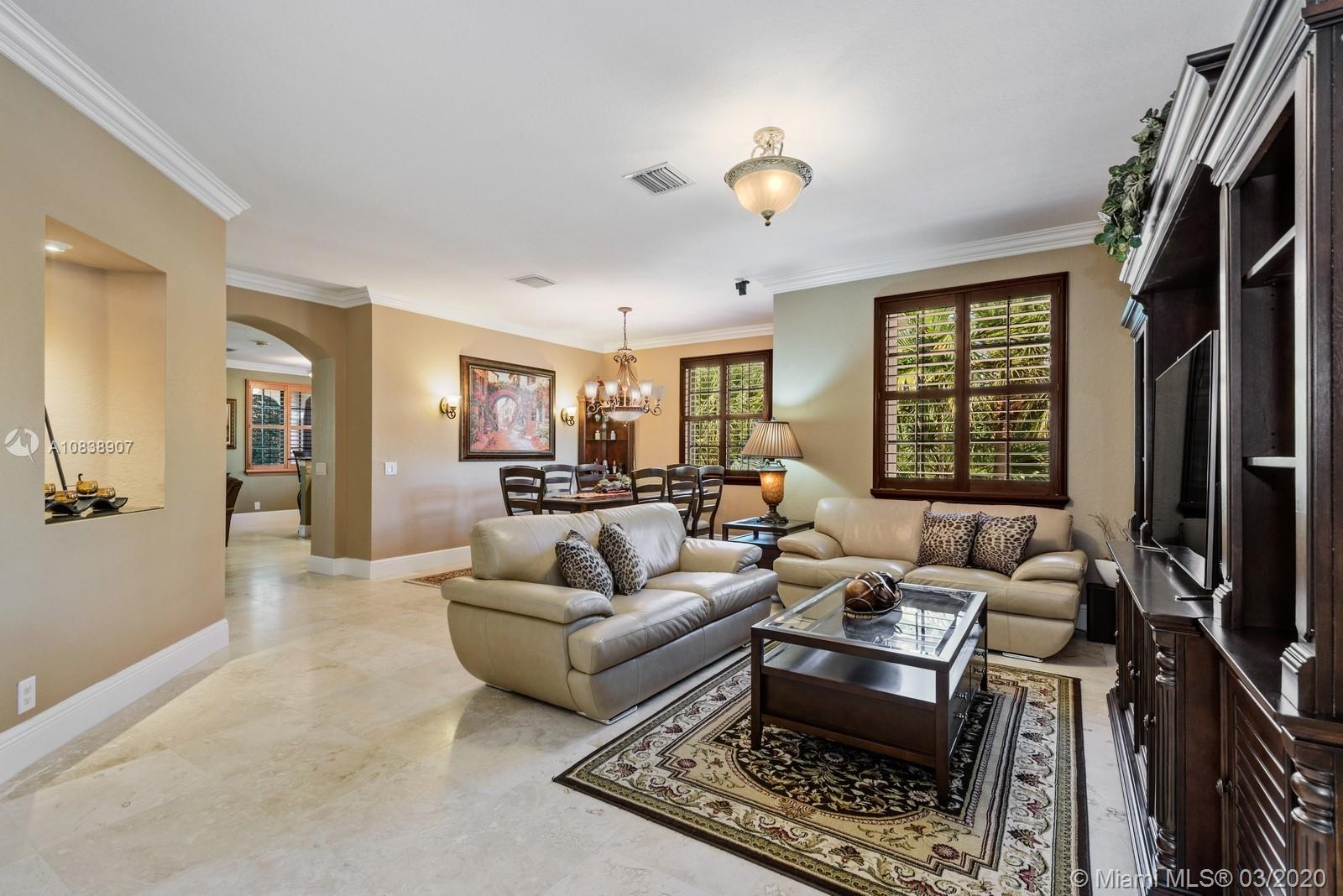 Weston, FL 33332,2782 Kinsington Circle #4