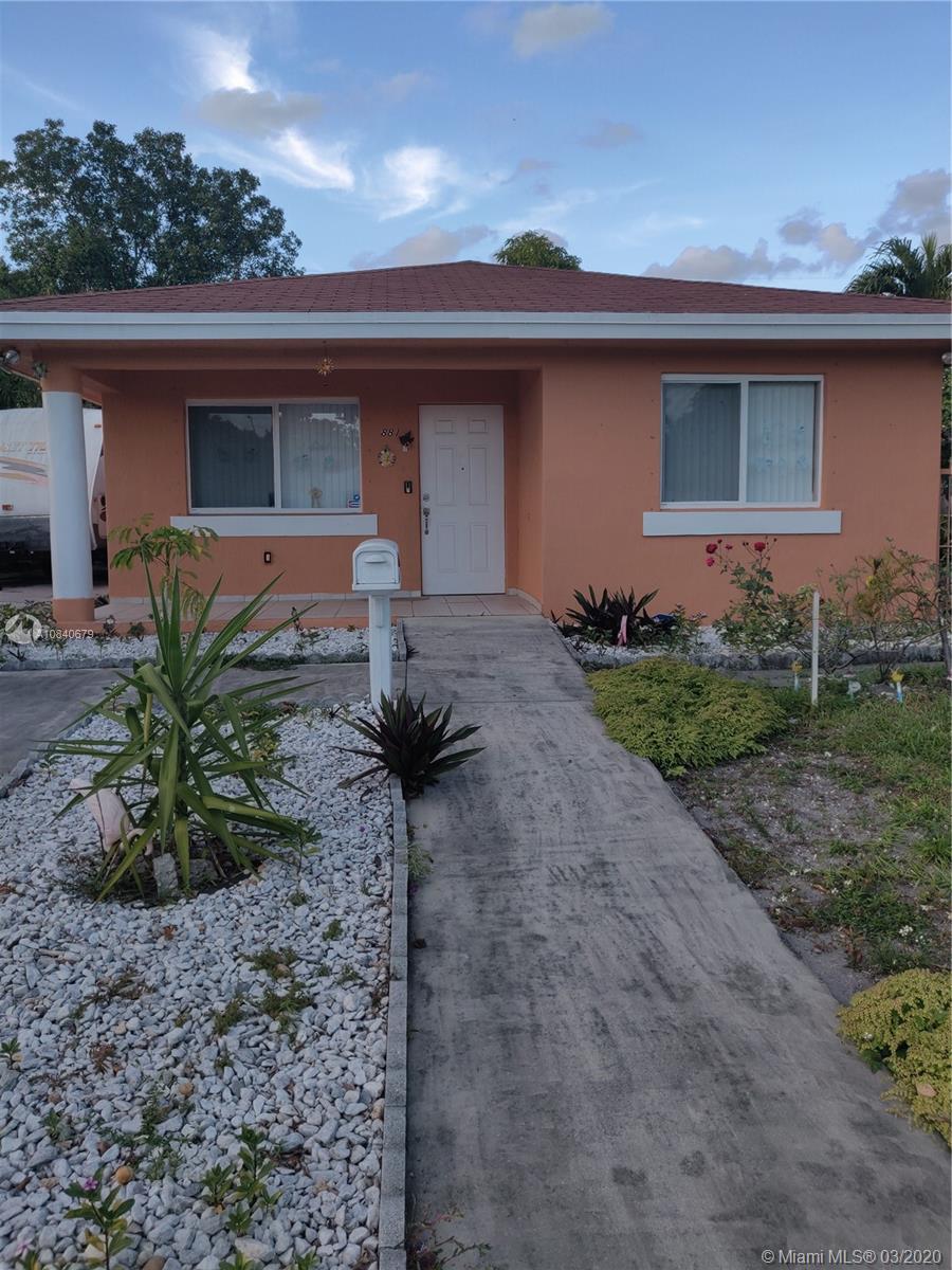 Hialeah, FL 33010,881 NE 4th Pl