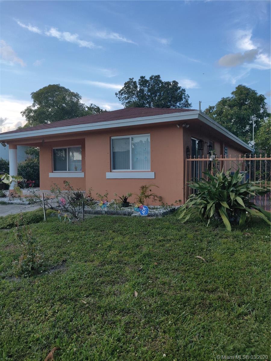 Hialeah, FL 33010,881 NE 4th Pl