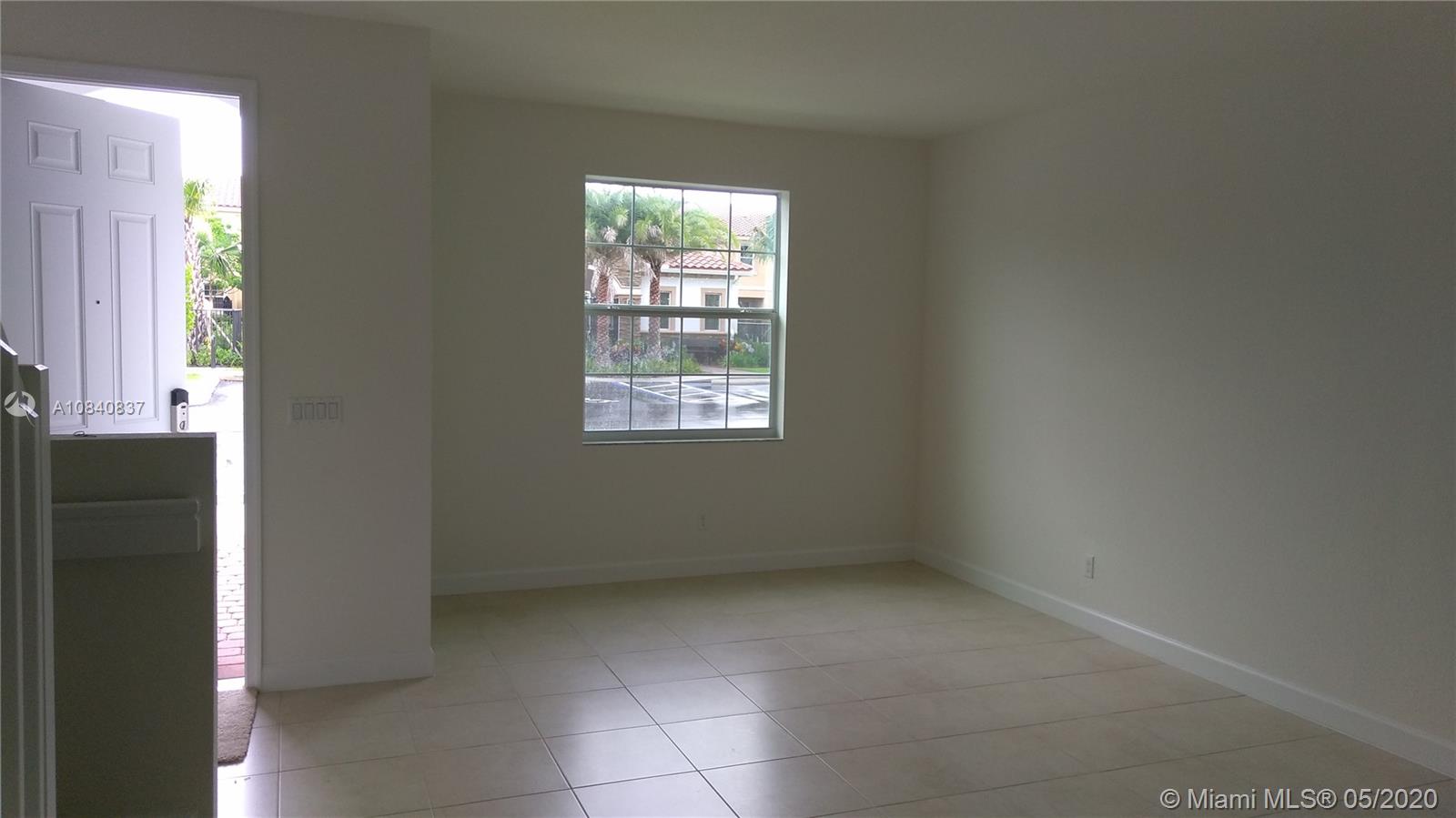 West Palm Beach, FL 33417,4321 Braxton Ave #4321