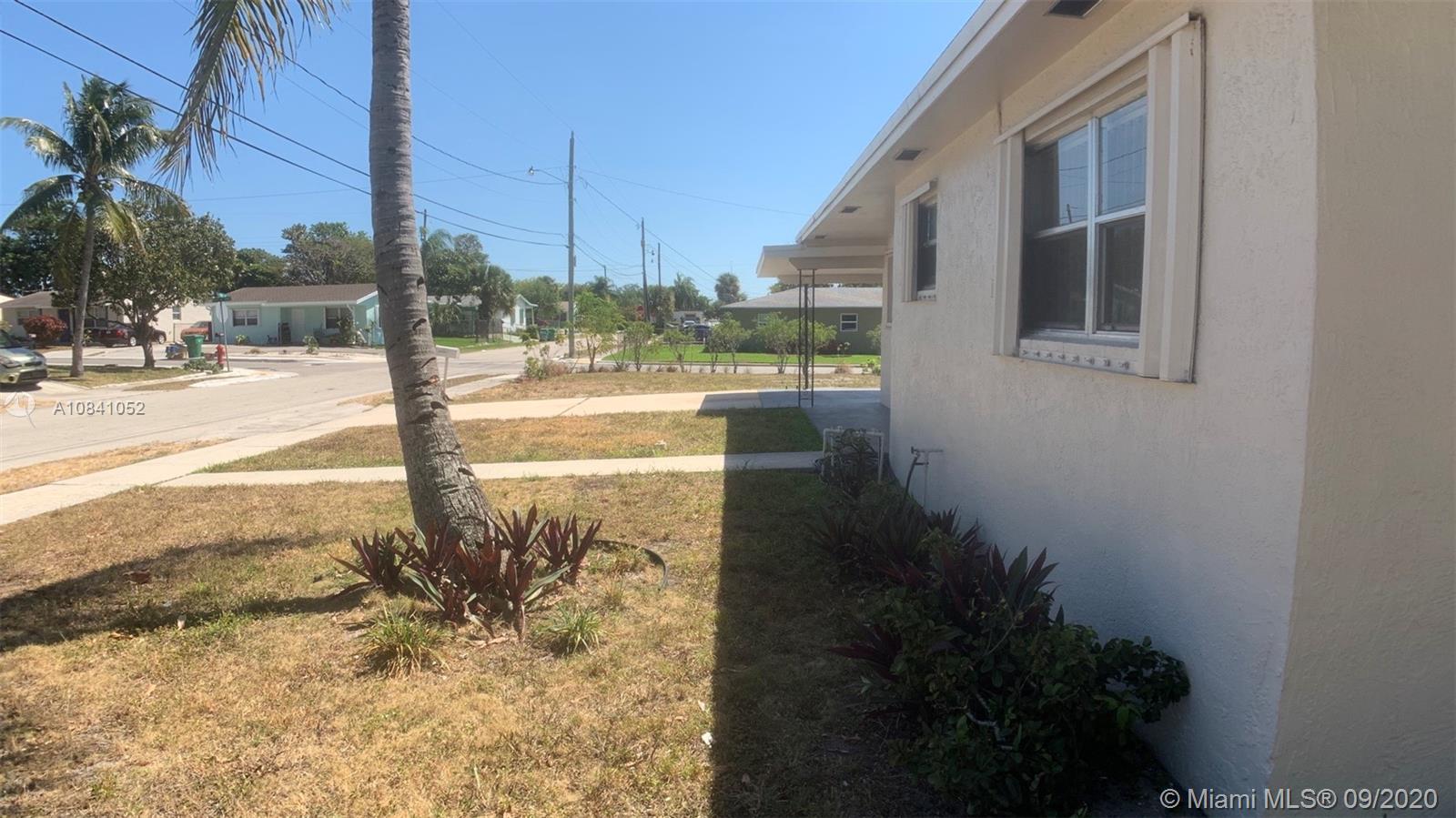 Riviera Beach, FL 33404,2401 Avenue Q