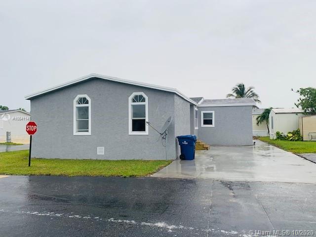 Homestead, FL 33034,35250 SW 177 CT 209