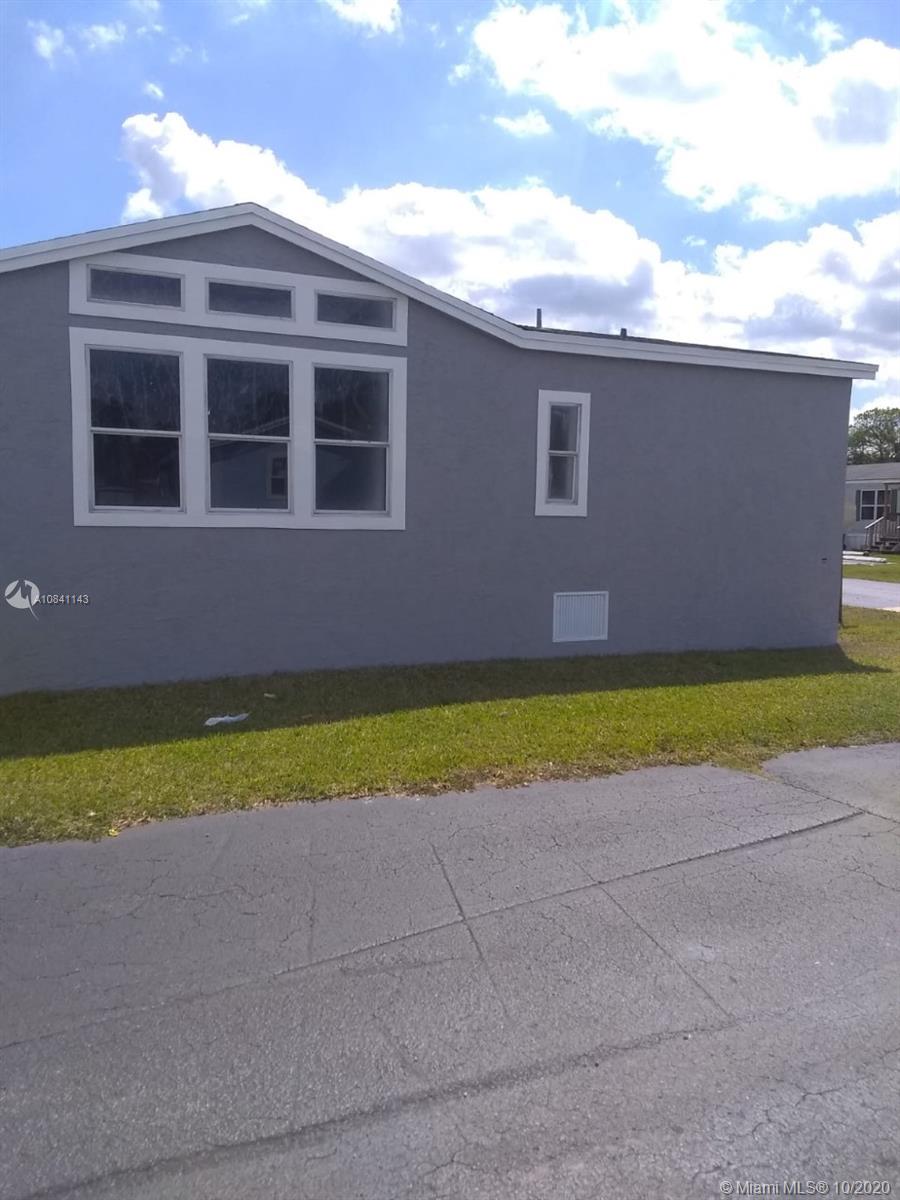 Homestead, FL 33034,35250 SW 177 CT 209