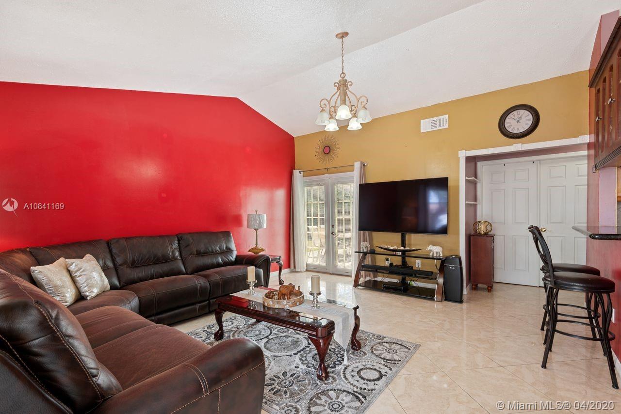 Pembroke Pines, FL 33025,8650 SW 14th Ct