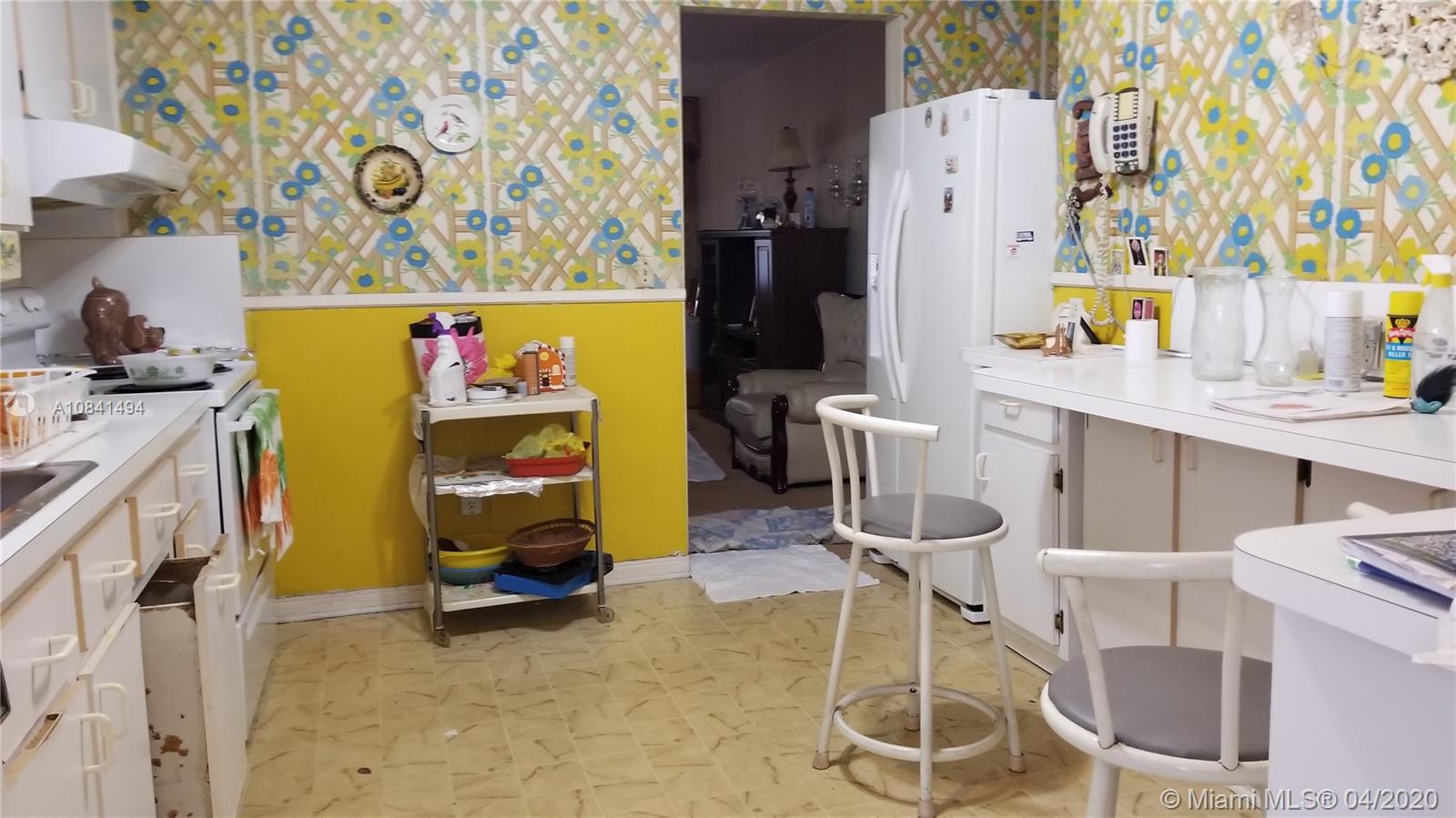 Hialeah, FL 33013,754 E 44th St