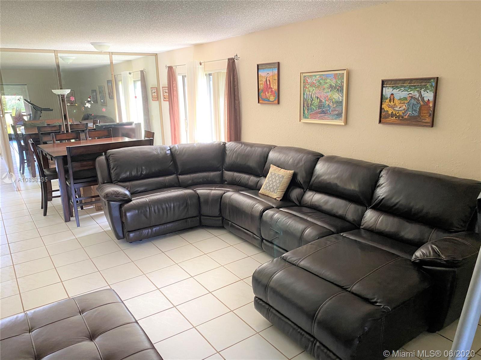 Weston, FL 33326,399 Lakeview Dr #101