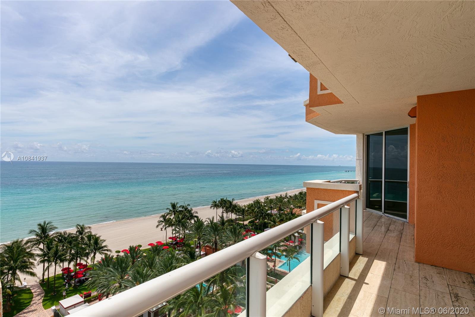 Sunny Isles Beach, FL 33160,17875 Collins Ave #1001