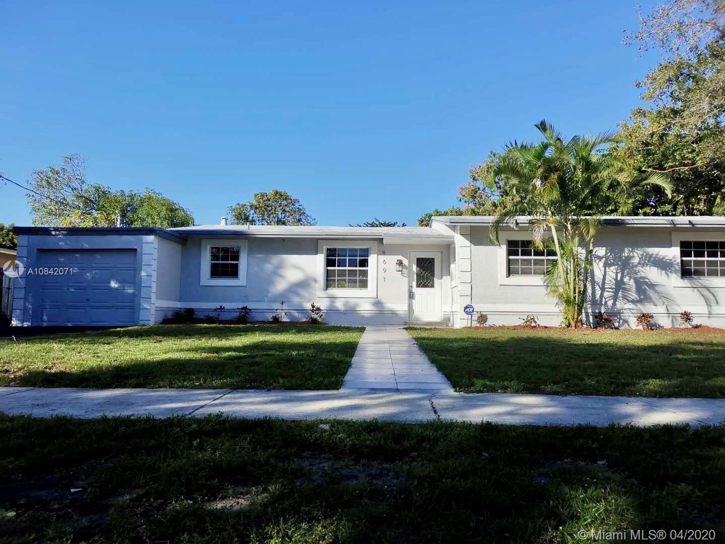 Plantation, FL 33317,4691 NW 4th Ct