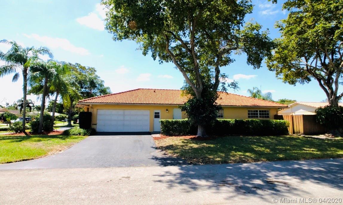 Plantation, FL 33324,701 Conch Shell Pl